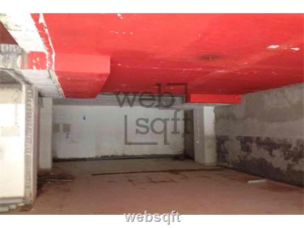 Retail showroom shop for Rent